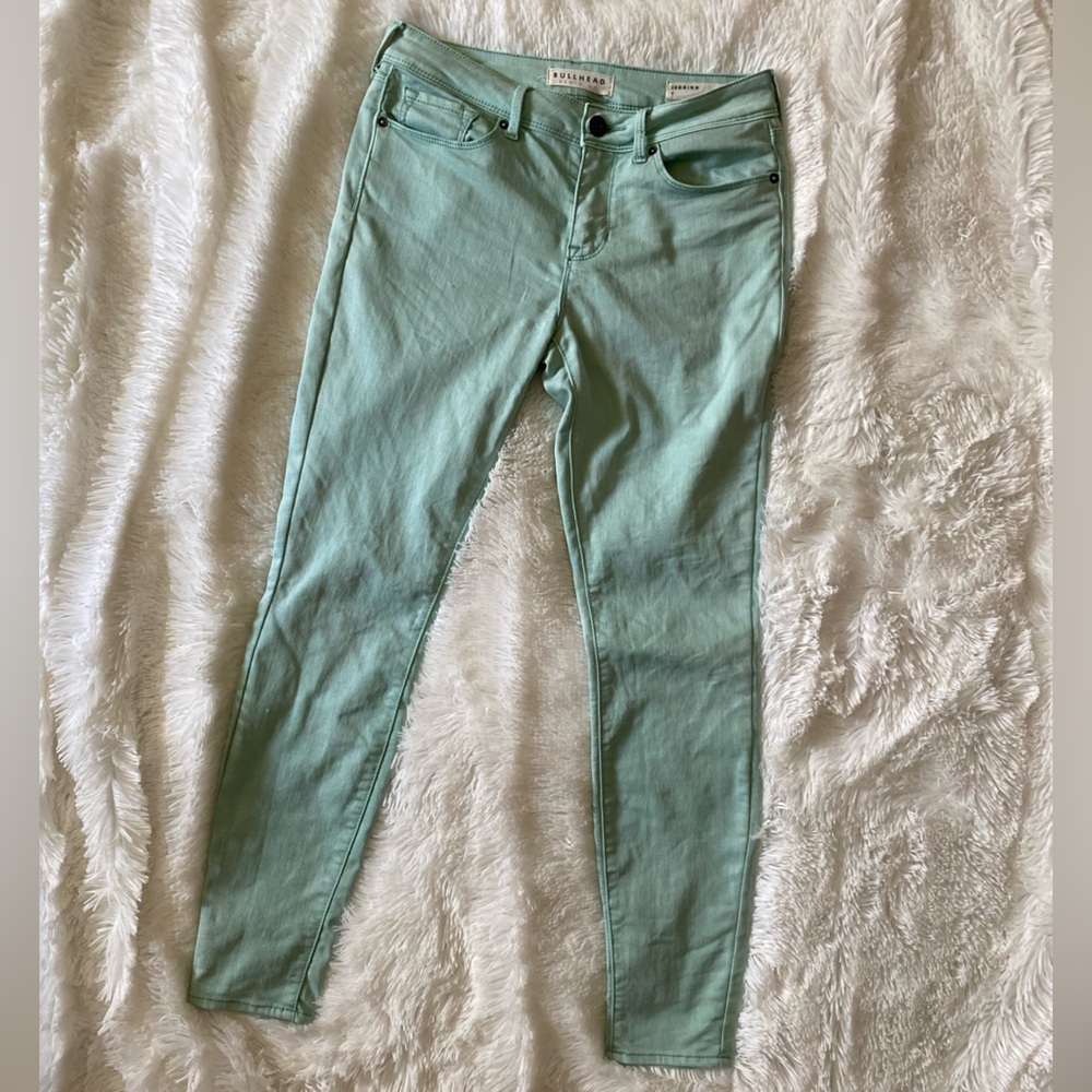 Light Green Jegging Jeans